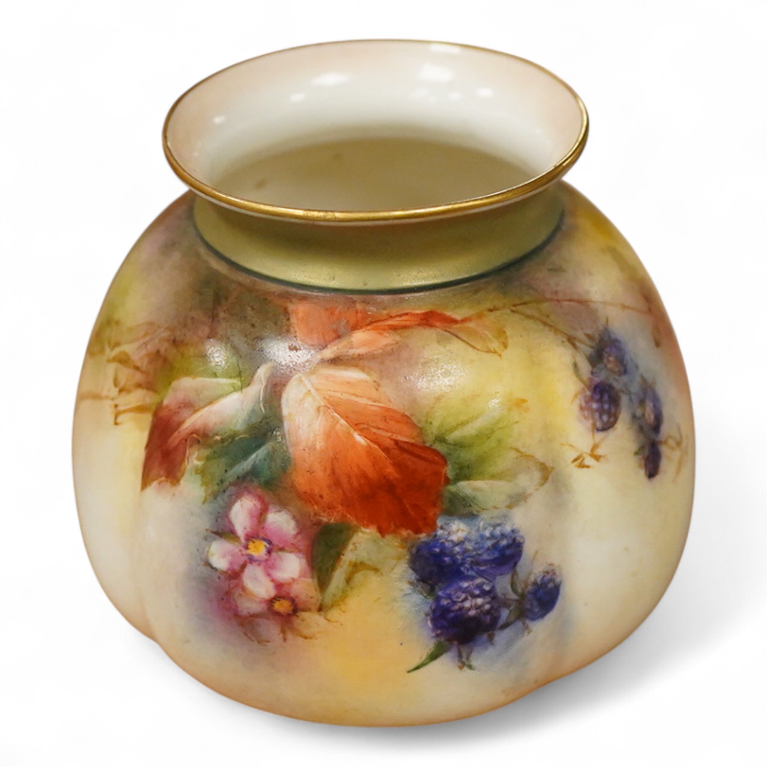 A Hadley's Worcester blackberries painted vase, model number 158, 8cm